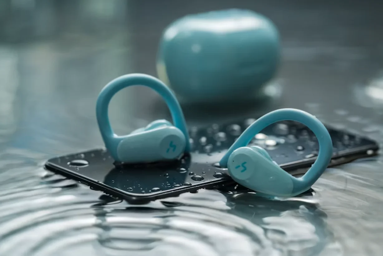 Waterproof earbuds